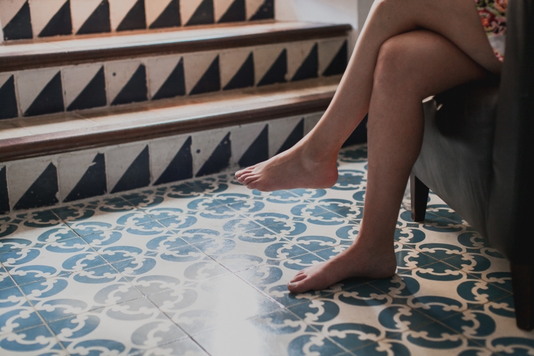 bride getting ready in cas xorc mallorca