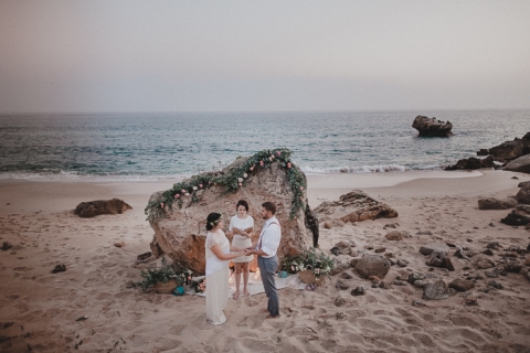 intimate wedding in tarifa