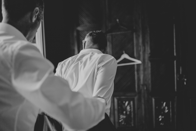 picture of the groom getting ready