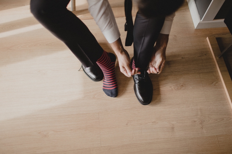 groom shoes
