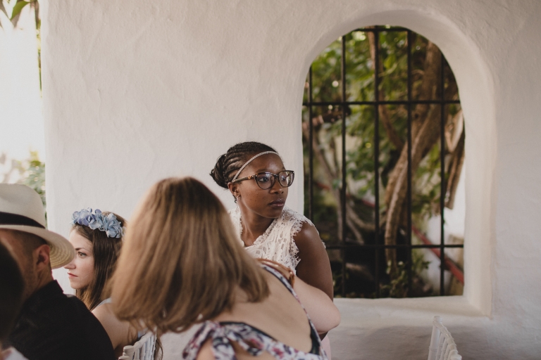guest waiting for the bride and groom