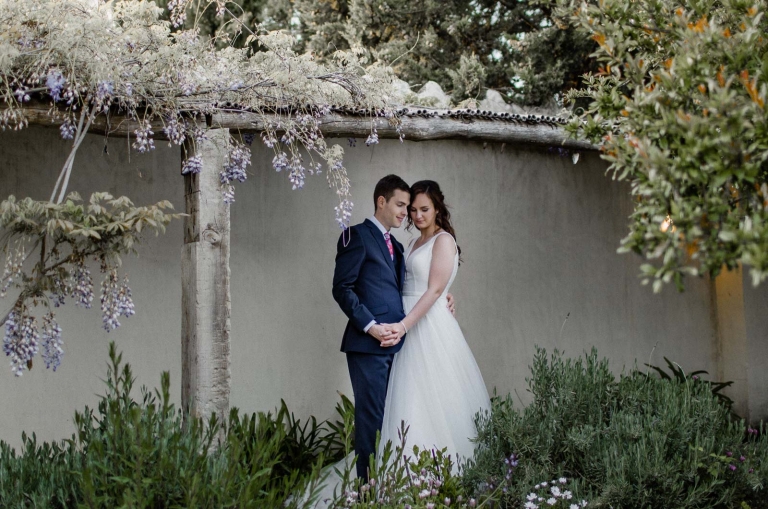 bride and groom photo session