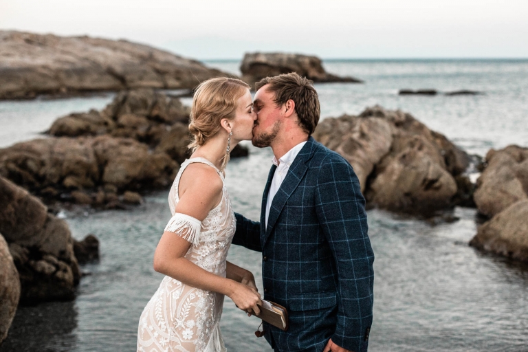 ceremony wedding photo on the beach