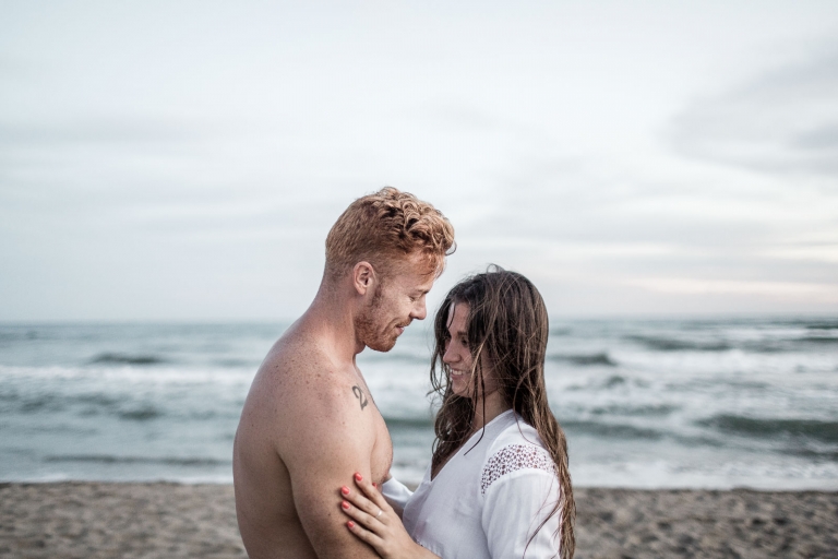 romantic photo of couple hugging